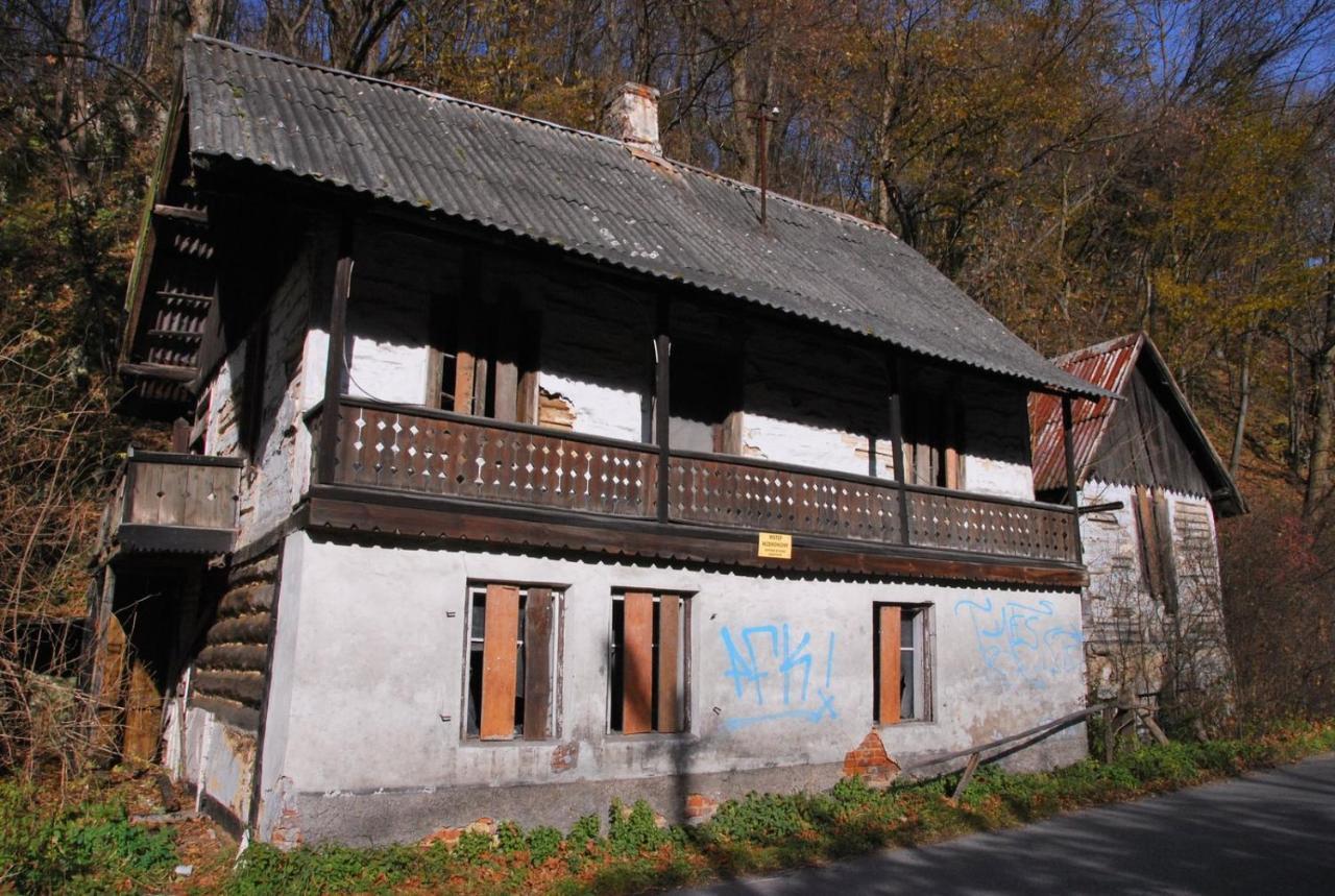 Pokoje Goscinne U Grazyny Ojcow Bagian luar foto